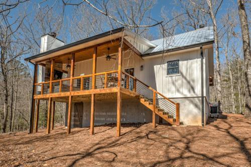 Farmhouse On Pine Terrace By Escape To Blue Ridge