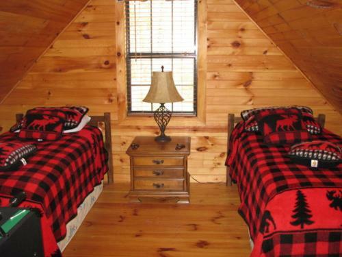 Pick's Riverside Retreat