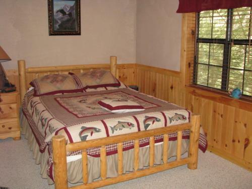 Pick's Riverside Retreat