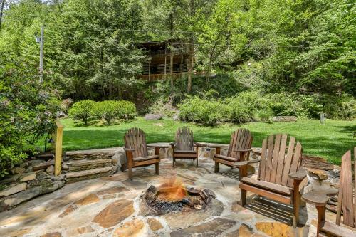 Pick's Riverside Retreat