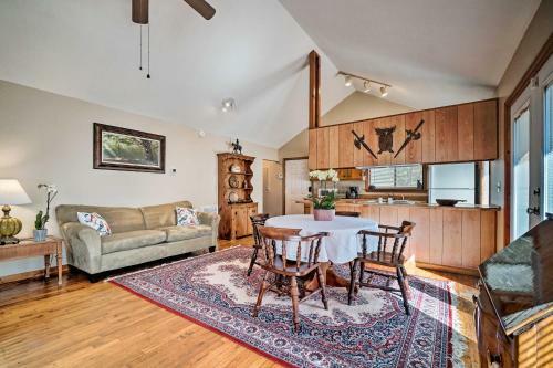 Family Cabin Near Hiking With On-site Pond, Deck