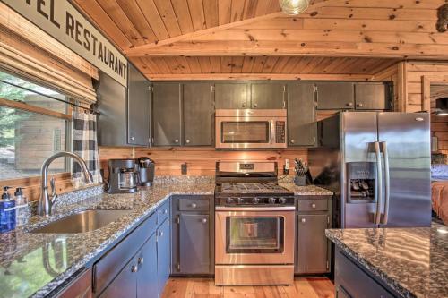 Summer Love Dream Cabin Sunset View, Hot Tub