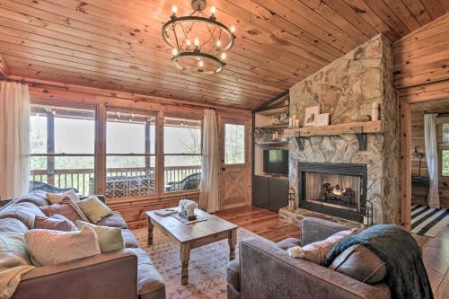 Summer Love Dream Cabin Sunset View, Hot Tub