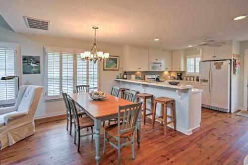 Bright St Simons Island Escape Walk To The Beach