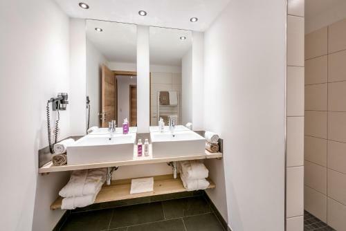 Hotel Almdorf Almlust