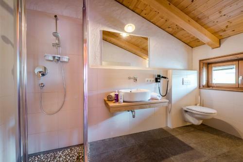 Hotel Almdorf Almlust