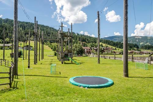 Hotel Almdorf Almlust