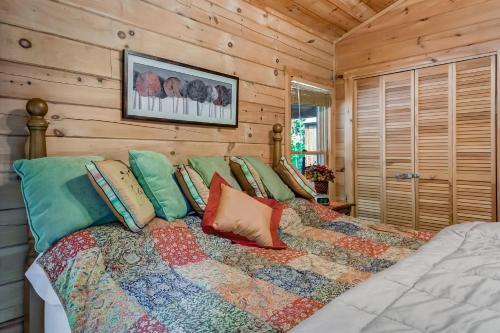 Coosawattee Cabin