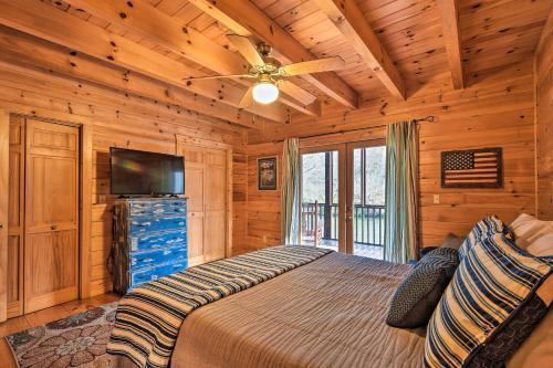 Riverbend Reserve Cabin With Pvt Yard And Fire Pit