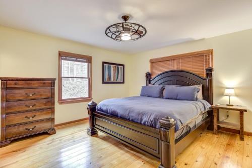Mountain Oak Manor
