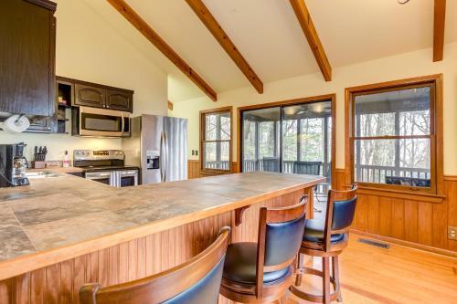 Mountain Oak Manor
