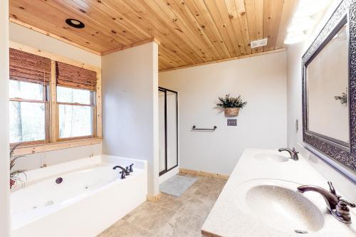 Bearfoot Lodge