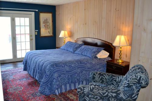 Hotel Boundary Waters Resort & Marina