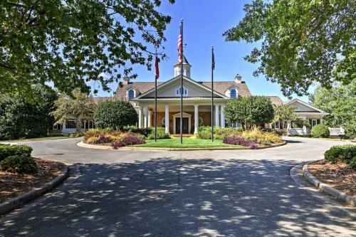 Gated And Updated Greensboro House Near Lake Oconee!