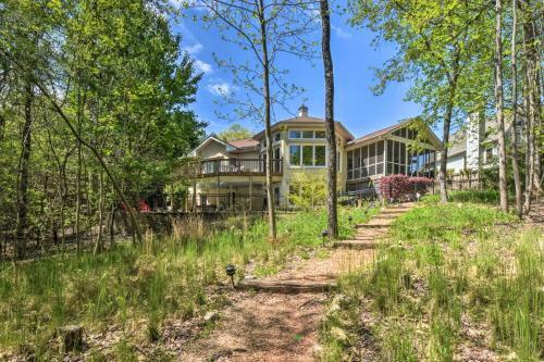 Gainesville Home With Boat Dock On Lake Lanier!