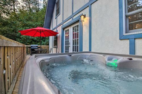 Helen Townhome, Walk To Chattahoochee River!