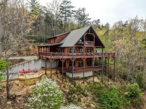 The High Life Long Range Views Of The Blue Ridge Mountains