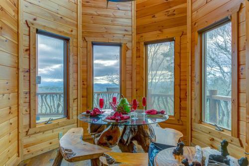 Cinnamon Bear Lodge