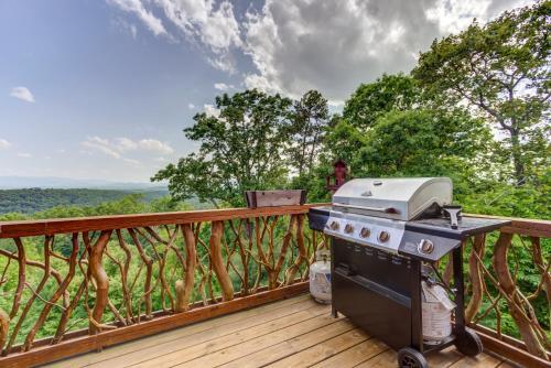 Cinnamon Bear Lodge