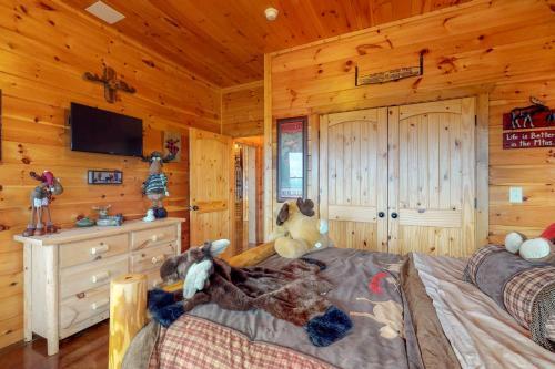 Cinnamon Bear Lodge