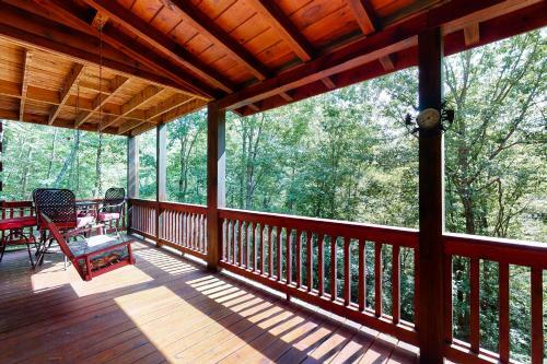 Creekside Escape