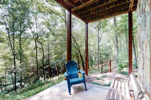 Creekside Escape