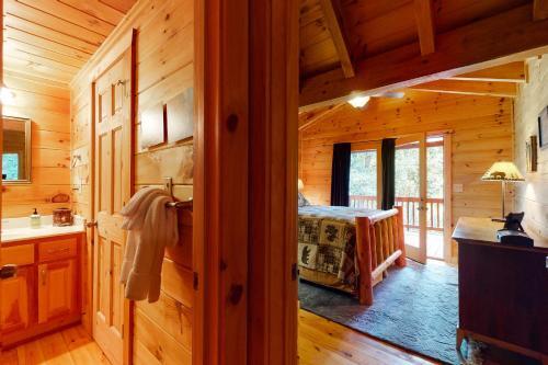 Creekside Escape