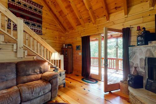 Creekside Escape