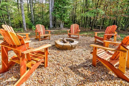 2-acre Blue Ridge Home With Fireplace, Hammock And Deck