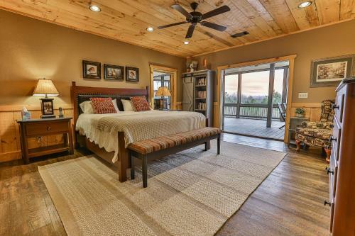 Eagles Crest - Long Range Layered Mountain Views In Peaceful Neighborhood!