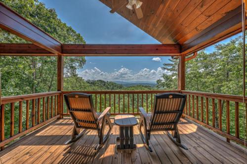 Eagles Pride By Escape To Blue Ridge