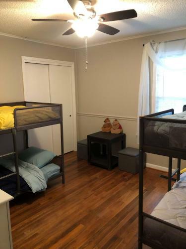 Single Family Home In Rossville Ga!