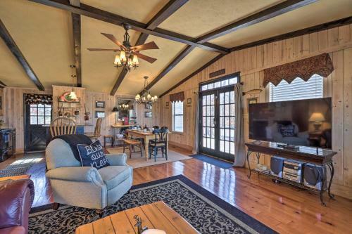 Caymus Cabin About 3 Miles To Callaway Gardens!