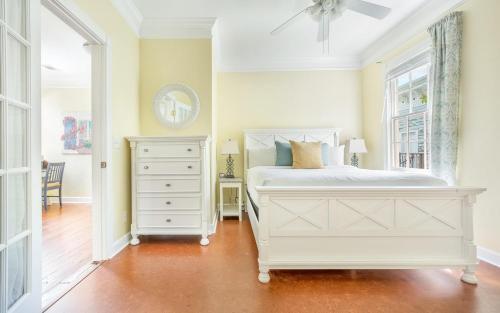 Mandy's Veranda By Lucky Savannah