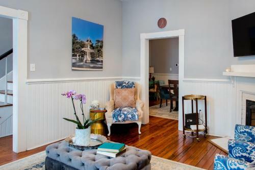 Hostess Nest - Historic Savannah