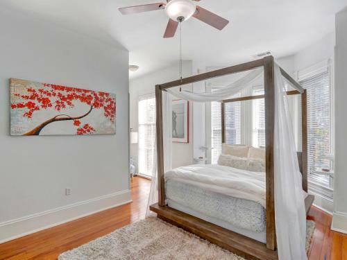 Heated Pool Access Flex Cancelation Posh And Luxurious Historic Savannah Vacation Home