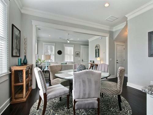 Price Place