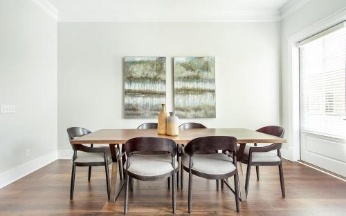 513 Liberty Main By Lucky Savannah