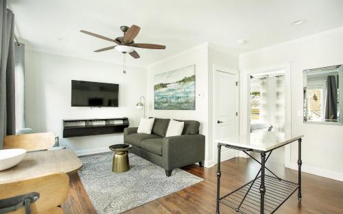 513 Liberty Main By Lucky Savannah