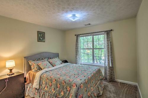 Spacious Stone Mountain Home - Walk Everywhere!