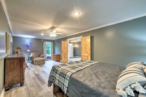 Relaxing Chic Home Near Hiking And Vineyards!