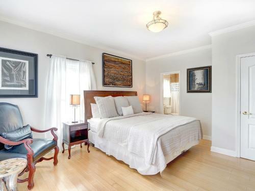 Heated Pool Access Flex Cancelation Gorgeous Sunset Views Over The Water