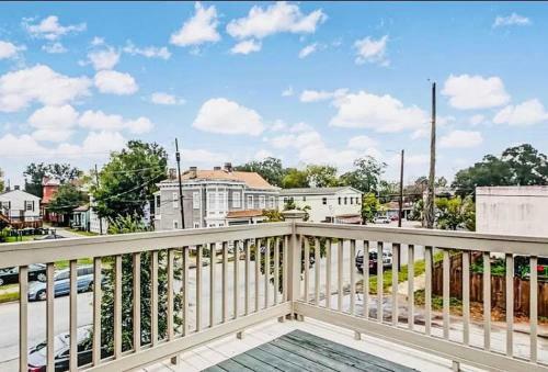 Apartamento 320 West Park Inn -cozy And Comfortable, In Downtown Savannah
