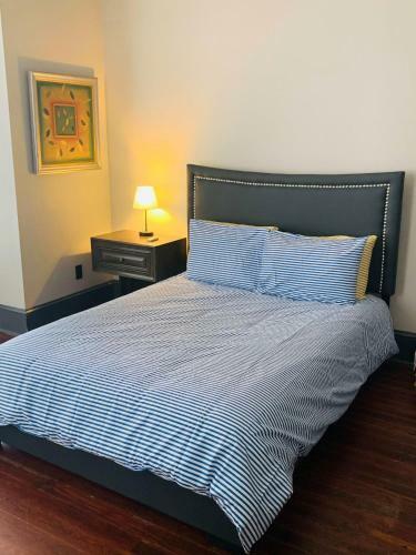 Apartamento 320 West Park Inn -cozy And Comfortable, In Downtown Savannah