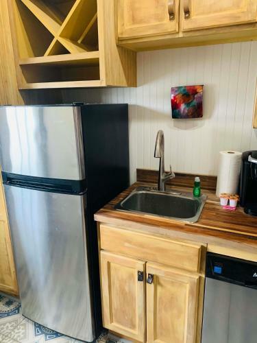 Apartamento 320 West Park Inn -cozy And Comfortable, In Downtown Savannah