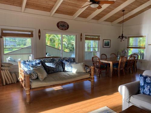 Kainalu Hanalei Home