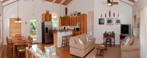 Kainalu Hanalei Home