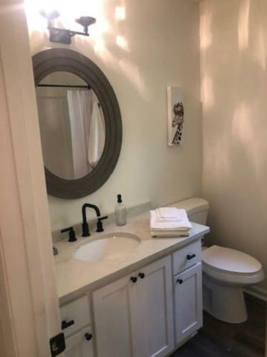 Bright And Beautiful 3 Bedroom Woodstock Charmer