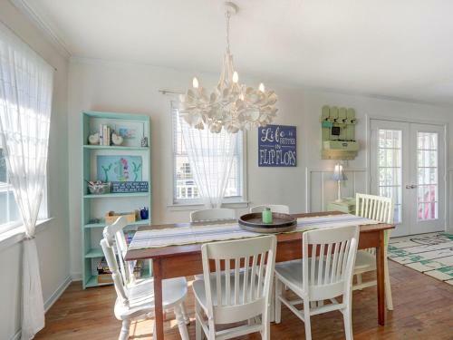 Heated Pool Access Flex Cancelation Wonderful Tybee Beach House