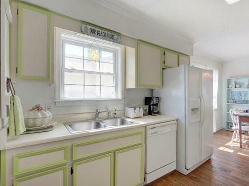 Heated Pool Access Flex Cancelation Wonderful Tybee Beach House